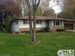 2212 Stein St, Muskegon, MI 49441