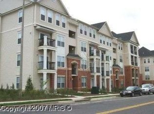 11395 Aristotle Dr #11-108, Fairfax, VA 22030