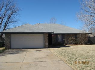 1201 S Aries Rd, Edmond, OK 73003
