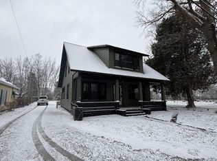 1912 Cypress St, Paris, KY 40361