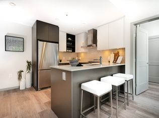 The Saint George, North Vancouver, BC V7L 0G6