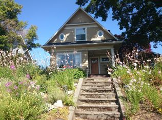 5741 Woodlawn Ave N, Seattle, WA 98103