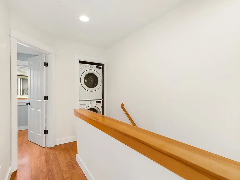 9167 23rd Ave NE — Photo 11