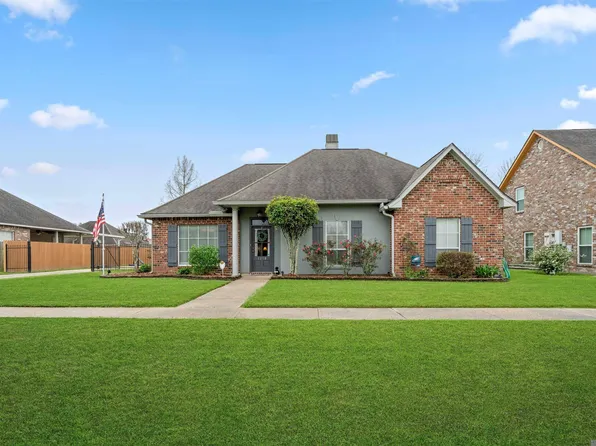 1298 Old Barnwood Ave, Zachary, LA 70791