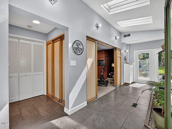 4th image of 4232 Vineyard Rd