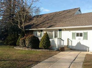 100 Colwick Dr, Somers Point, NJ 08244
