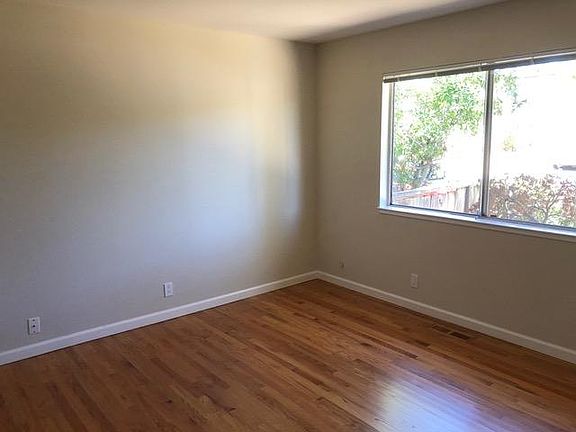 5th image of 1309 San Domar Dr
