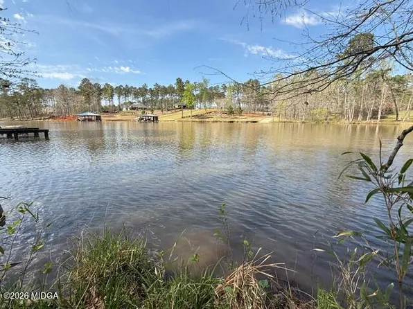 171 Bluegill Rd, Eatonton, GA 31024