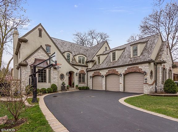 2nd image of 1259 Berkley Ct