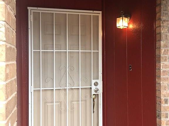 2nd image of 6053 Bridalveil Dr