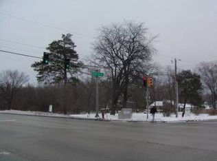 3010 33rd St, Zion, IL 60099