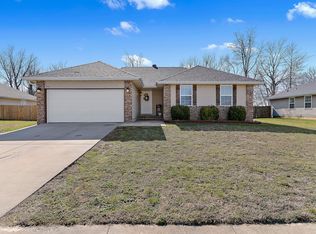 3106 E Marshall St, Republic, MO 65738