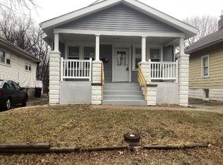 703 W Hanssler Pl, Peoria, IL 61604