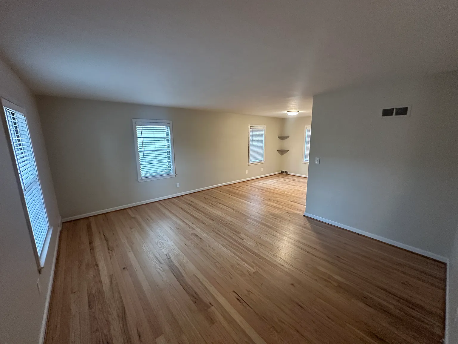 7527 Wyoming St — Photo 4