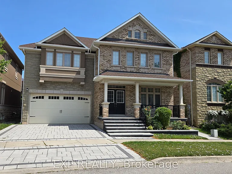 2209 Blackbird Ct — Photo 1