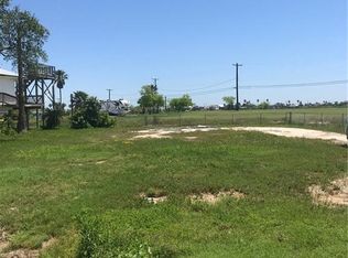 105 Perch Ln, Rockport, TX 78382