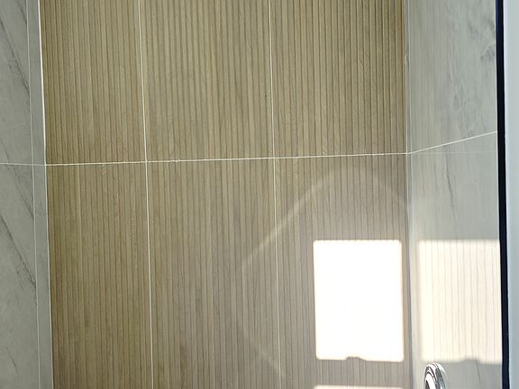 5th image of 353 8th St #1A