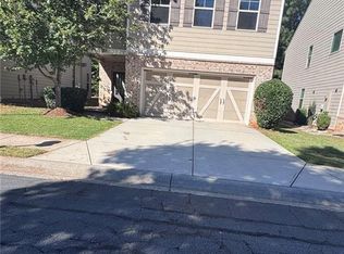 5356 Apple Grove Rd, Buford, GA 30519
