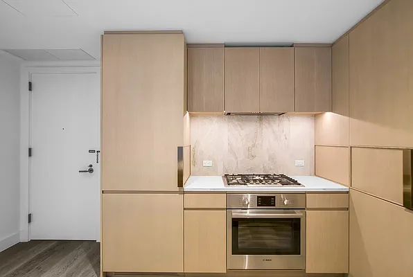 Rented by Ankor Management BH LLC | media 6