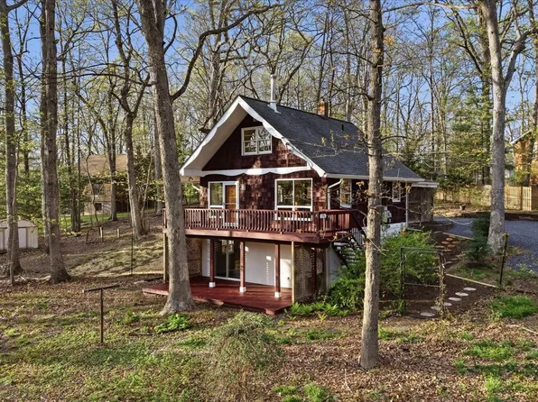 175 Fern Dr, Harpers Ferry, WV 25425