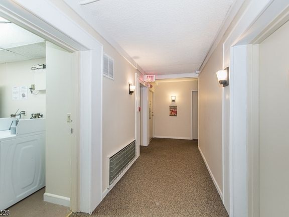 2nd image of 530 Fairview Ave #306-3306