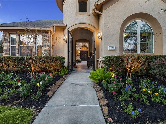 4th image of 3803 Emery Heights Lane