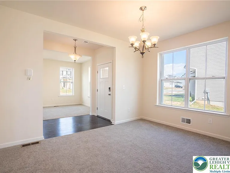 3740 Samantha Ln — Photo 34