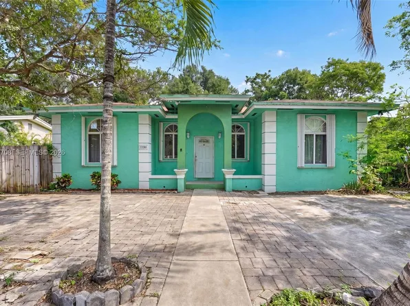 3039 NW 43rd Ter, Miami, FL 33142