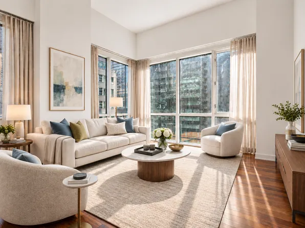 60 East 55th Street image 1 of 8
