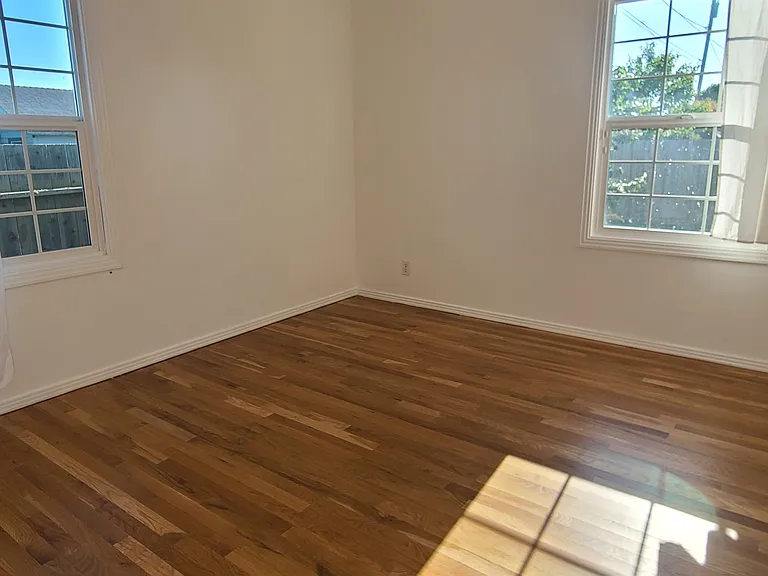 2901 Alliance Rd — Photo 6