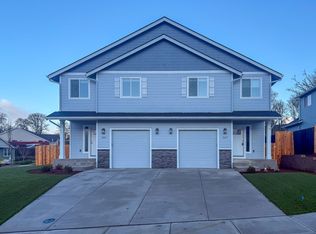 505 NW Hillcrest Dr, Dallas, OR 97338
