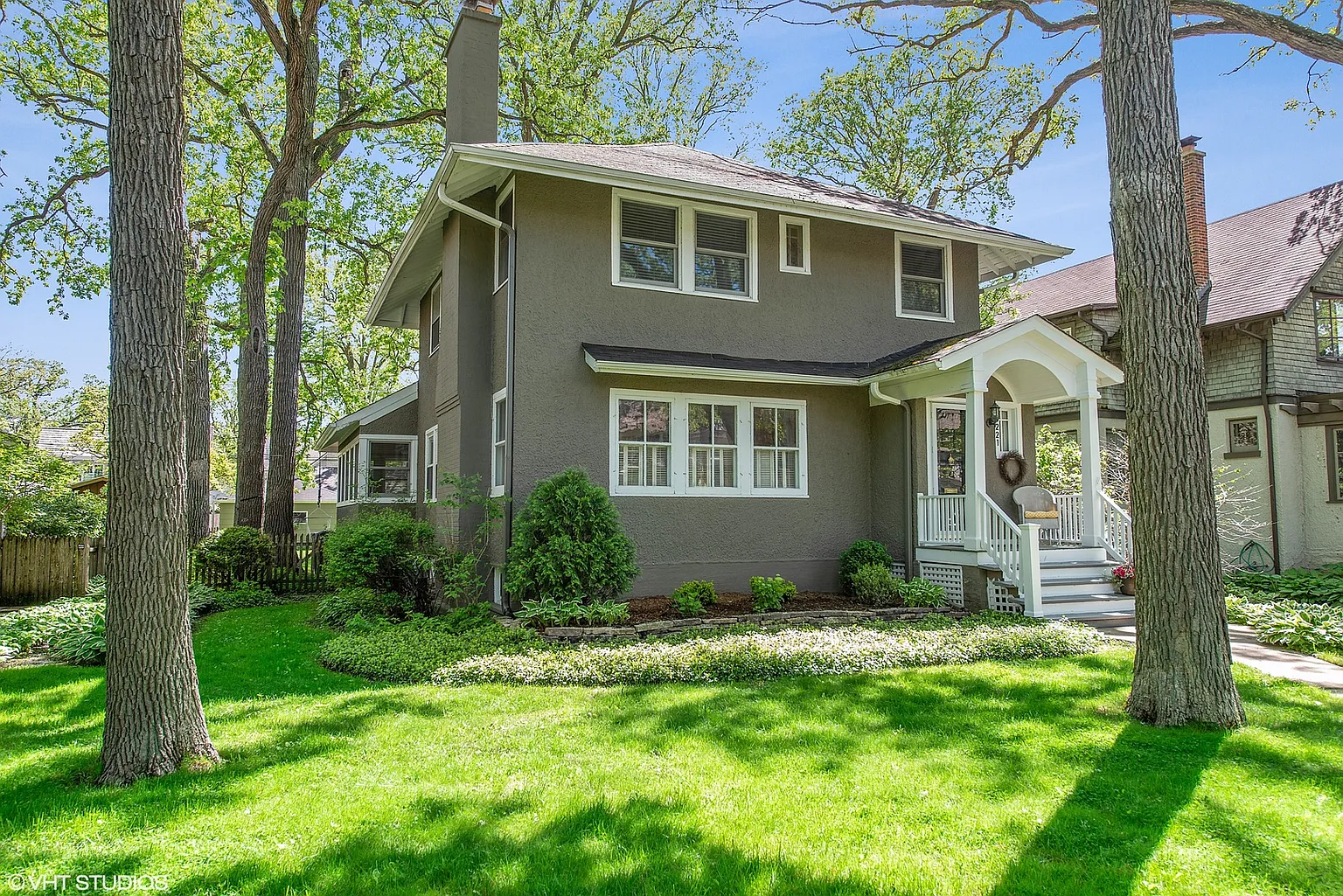 1221 Gregory Ave photo 1