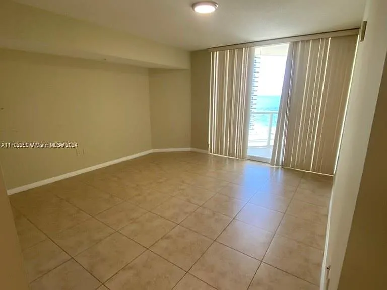 16699 Collins Ave #1706 — Photo 15