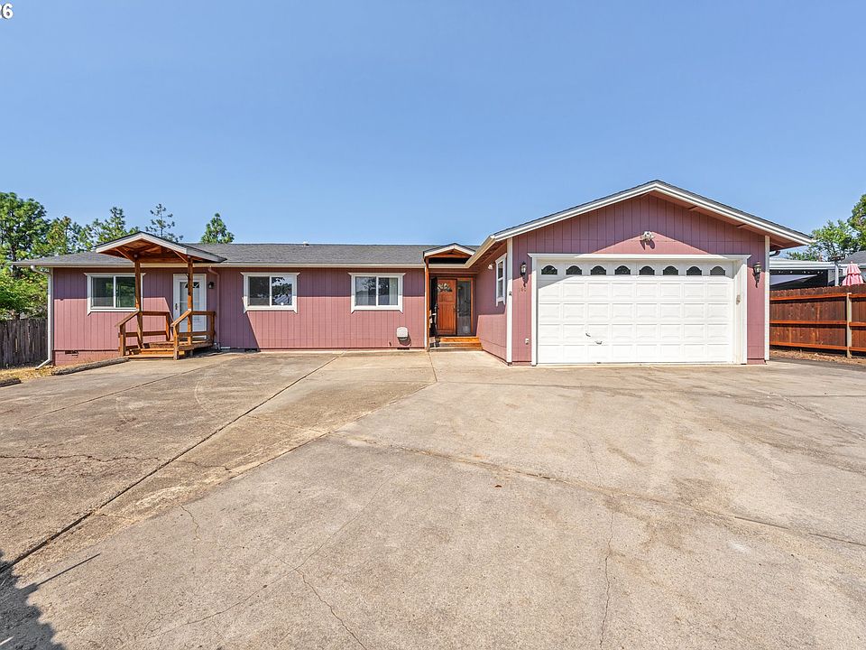 1st image of 190 NE Lombardy Dr