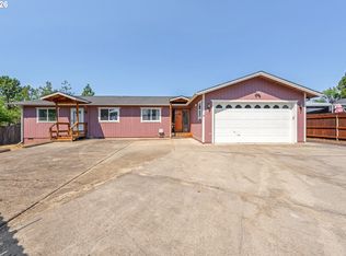 190 NE Lombardy Dr, Roseburg, OR 97470