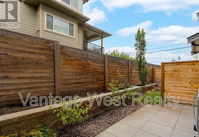 235 Taylor Rd #2 — Photo 17