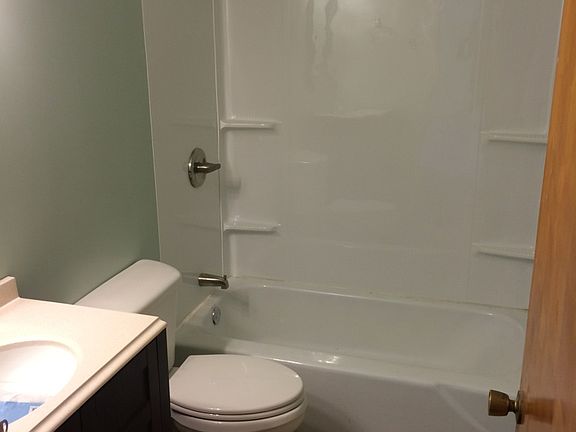 3rd image of 205-207 Alabama Ave
