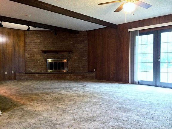 2nd image of 8549 Briargrove Dr