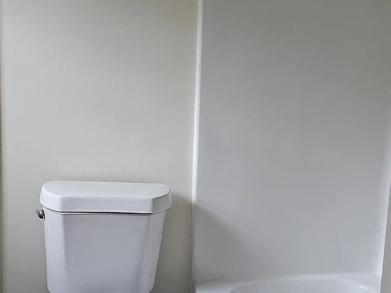 4976 Bradley Pl — Photo 6
