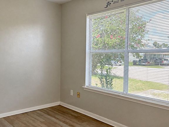 5th image of 9406 Alcala Ct