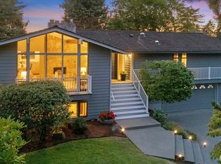 19841 5th Ave NW, Seattle, WA