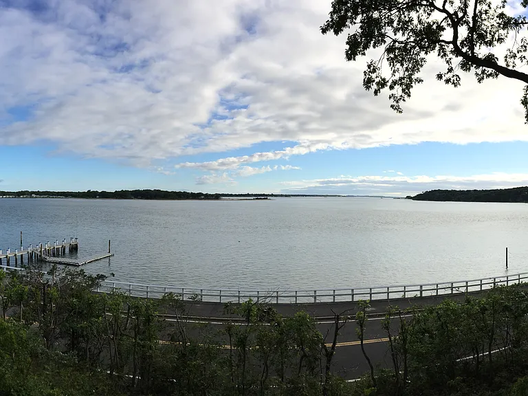 91 Shore Rd — Photo 21