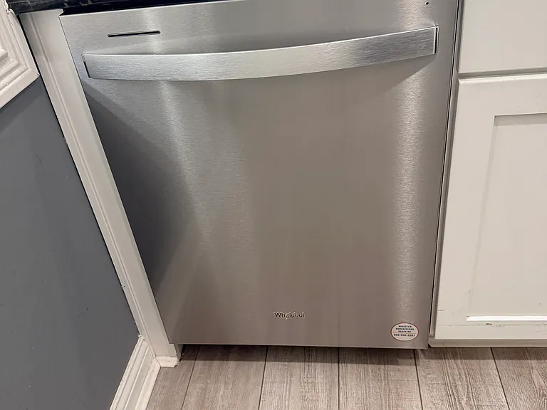 New stainless steel dishwasher