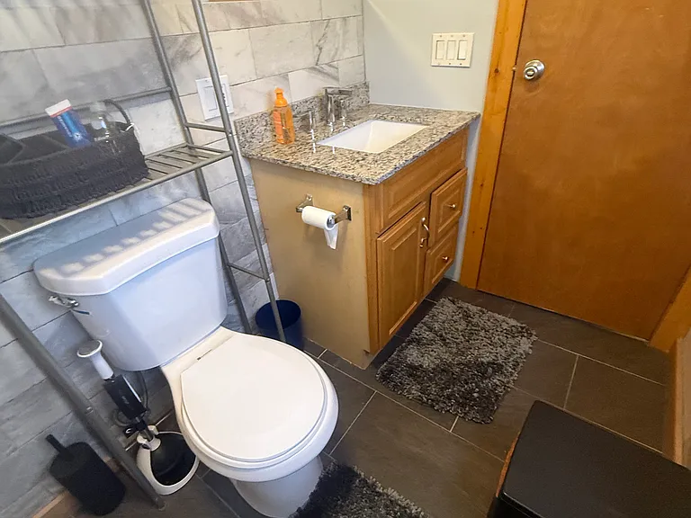 228 Estate Dr — Photo 6