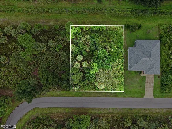 San Maria Cir, North Port, FL 34286