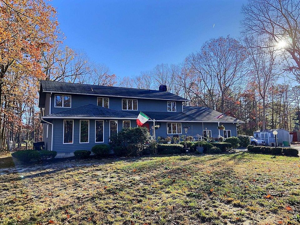 1st image of 24 Sunset Dr
