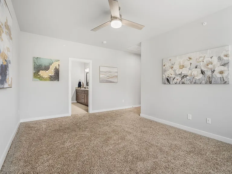 5871 Rivendell Dr — Photo 12