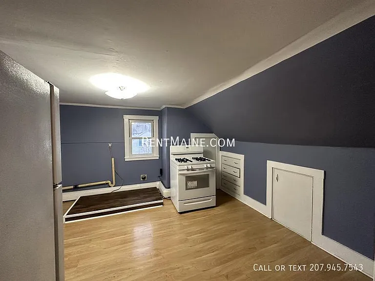 253 Brunswick St #2 — Photo 5