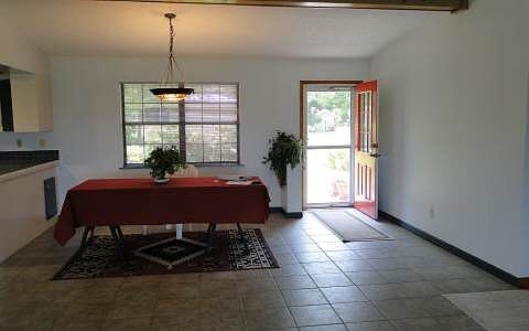 4th image of 1010 SW Suwannee Downs Dr