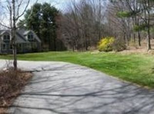 35 Putney Rd, Dunbarton, NH 03046